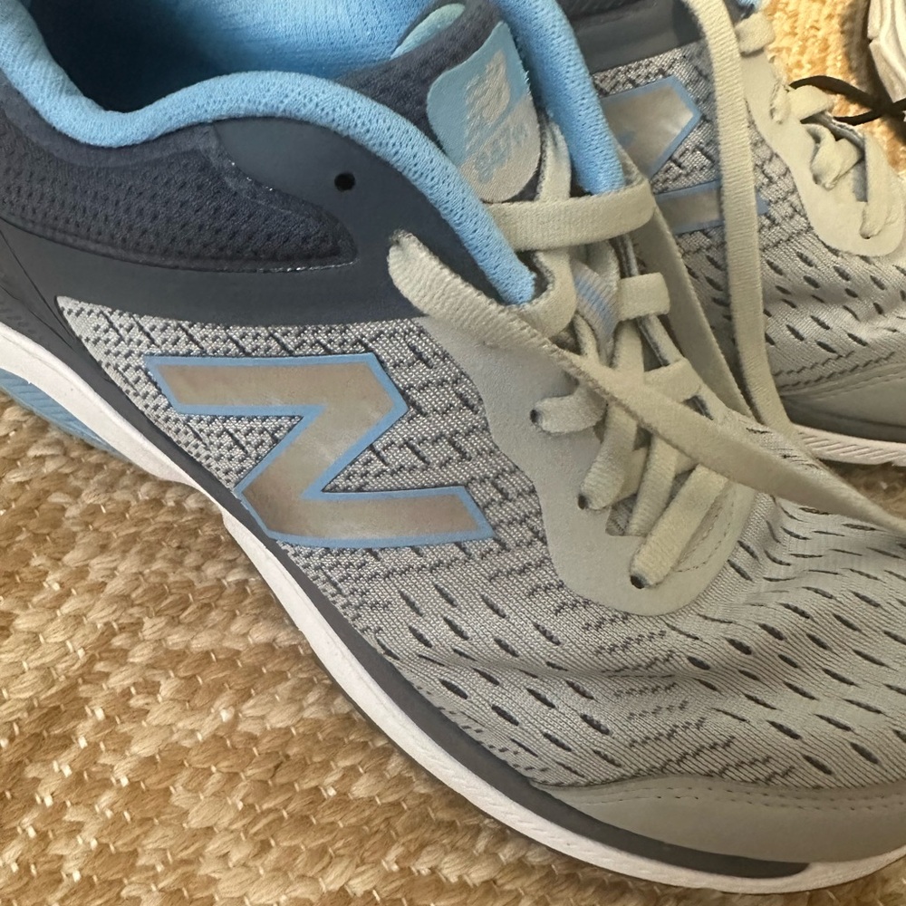 New balance 847 size 10.5 women’s